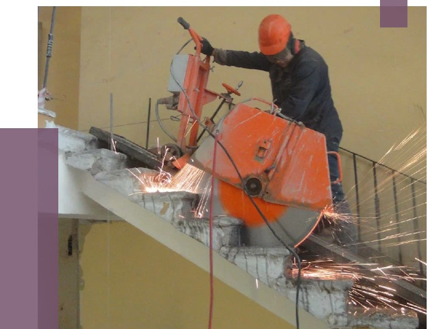 Демонтаж бетонных лестниц в Беслане от 4557 руб. за м2 | ПРОЛЁТ-Бсл