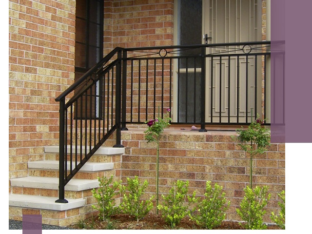 Уличные перила из металла под ключ в Беслане