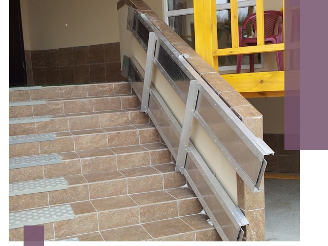 Откидные пандусы под ключ в Беслане — монтаж и демонтаж