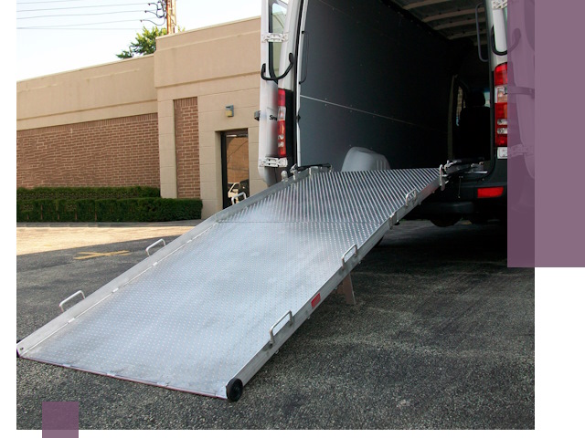 Мобильные пандусы в Беслане — производство, монтаж и аренда