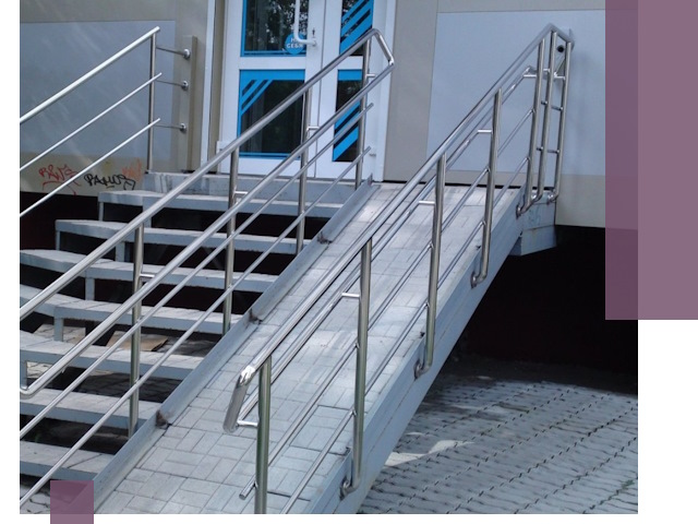 Пандус на крыльцо под ключ в Беслане: монтаж и изготовление