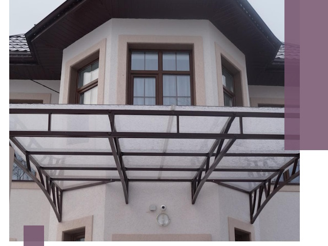 Козырьки из поликарбоната под ключ в Беслане